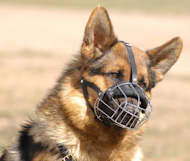 High quality dog muzzle for schutzhund dogs-wire muzzle