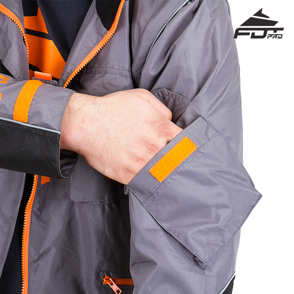 Useful Sleeve Pocket on Professional Design Dog Tracking Jacket