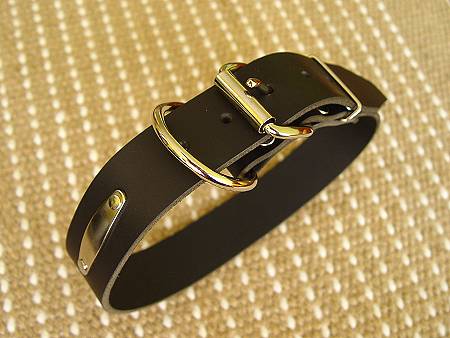 Walking dog collar - Leather dog collar with id tag for dog training or for dog owners